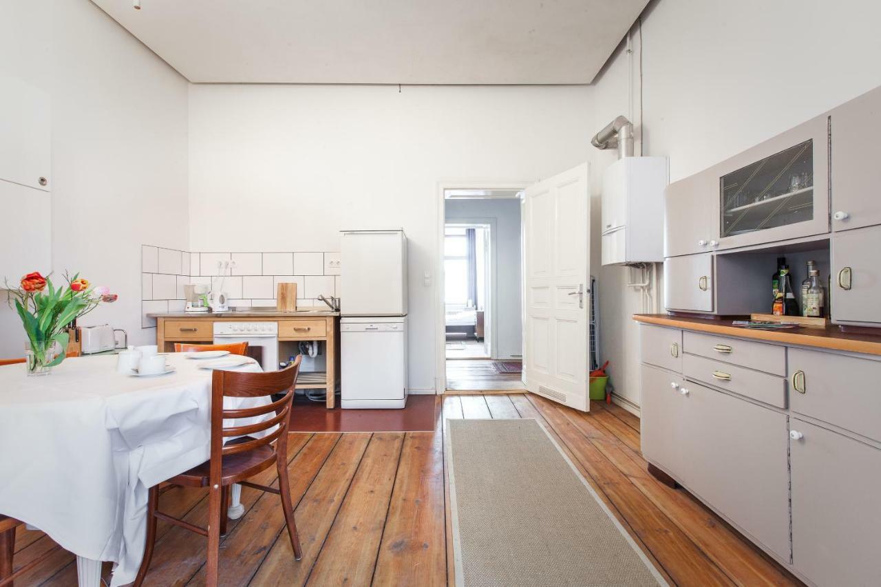 3 Bedroom Apartment Berlin Exterior photo